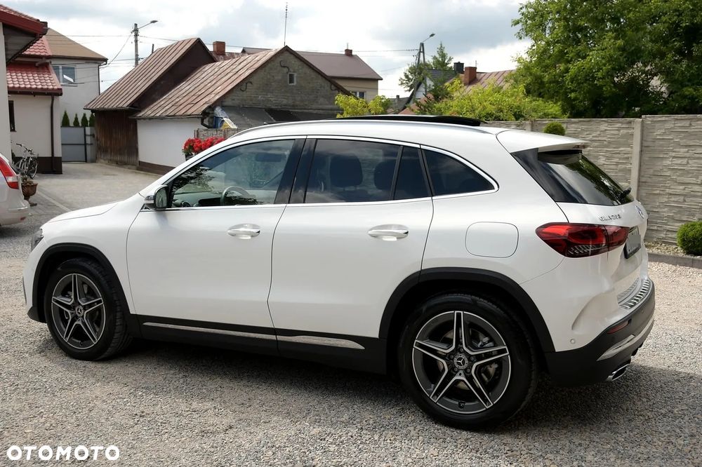 Mercedes-Benz GLA 250 4-Matic AMG Line - 7