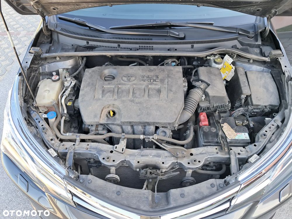 Toyota Corolla 1.6 Premium MS - 33