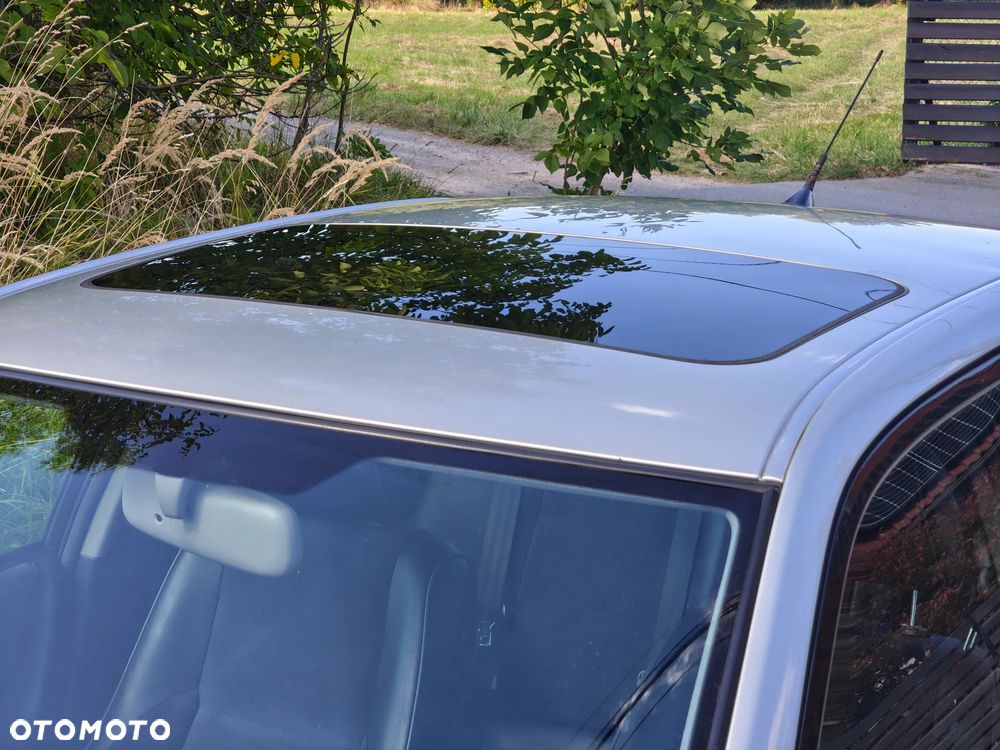 Lexus IS 200 Prestige - 12