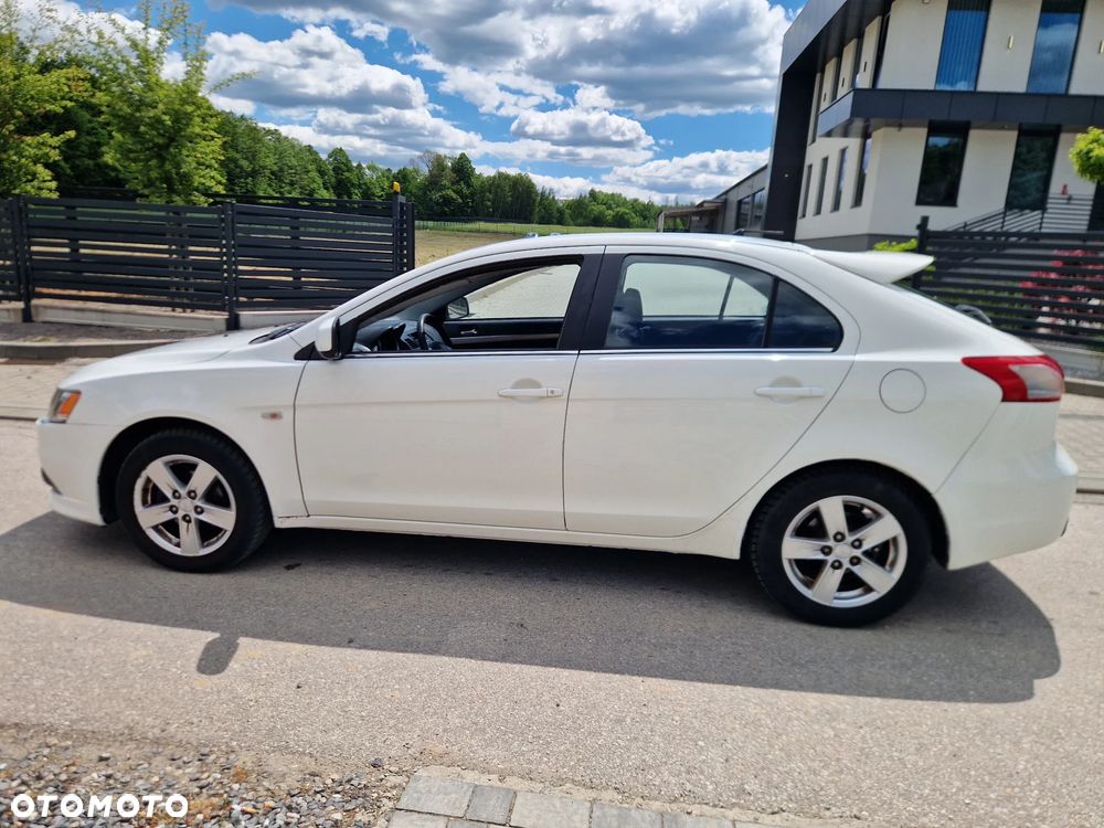 Mitsubishi Lancer 2.0 DID Instyle - 34