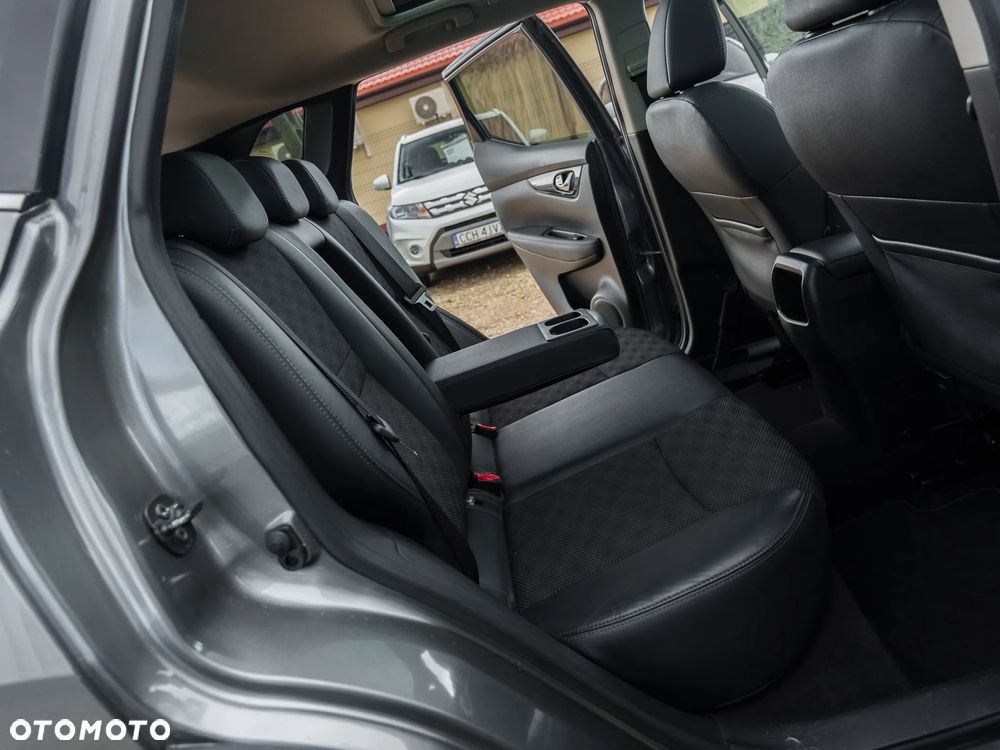 Nissan Qashqai 1.2 DIG-T TEKNA+ - 14