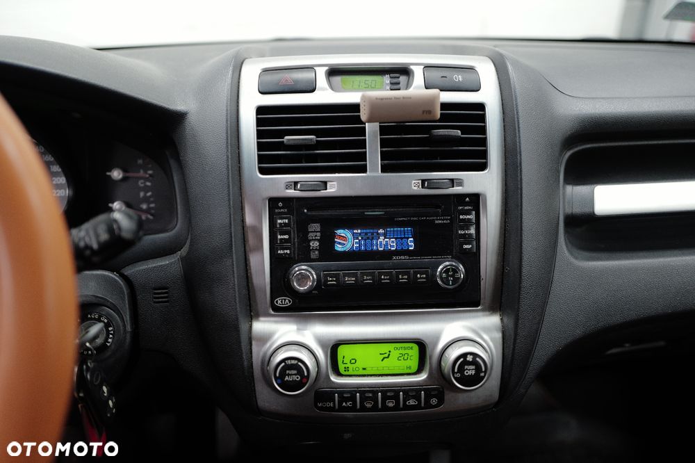 Kia Sportage 2.0 Tour 2WD - 10