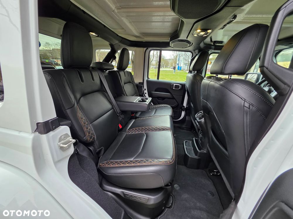 Jeep Wrangler Unlimited 2.0 Turbo PHEV 4xe Sahara - 34