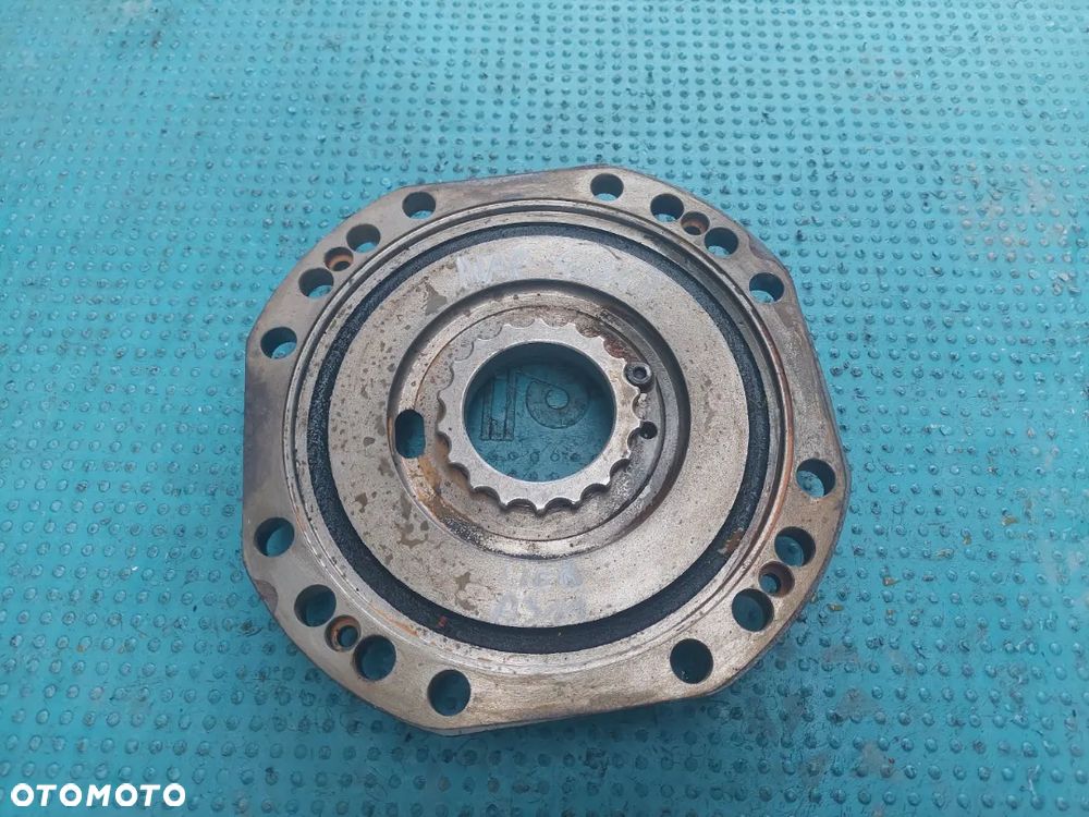 Przekładka boczna, dystans Liebherr 10429934 A311 311 Mokre H-ce [W-70, S-4X27, Pł-14Z, Sz-8][NAP 42248] - 1