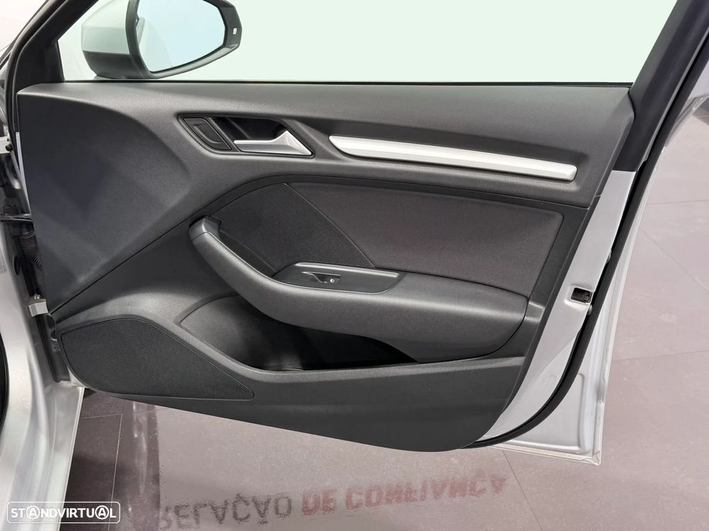 Audi A3 Sportback 1.6 TDI Advance - 35