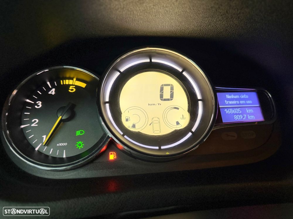Renault Mégane 1.5 dCi Dynamique S - 23