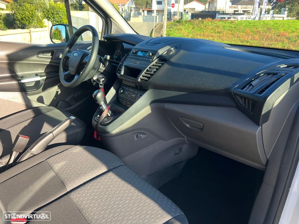 Ford Transit Connect - 11