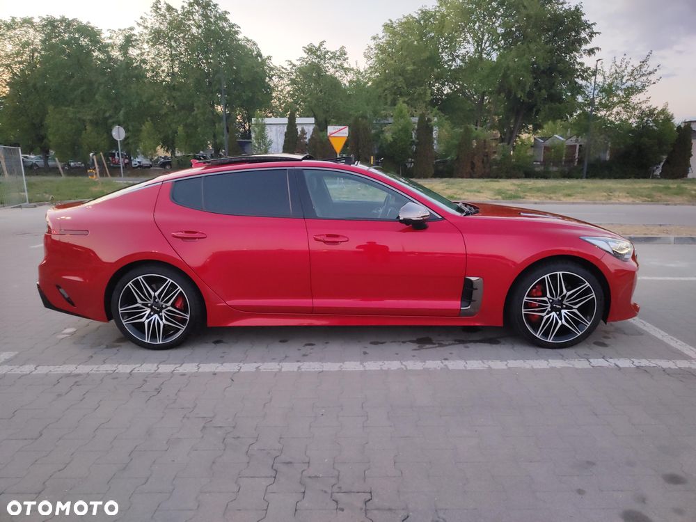 Kia Stinger - 6