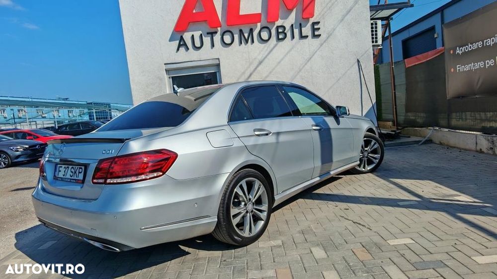 Mercedes-Benz E 220 CDI DPF BlueEFFICIENCY 7G-TRONIC Avantgarde - 10