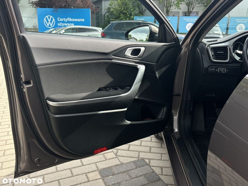 Kia Ceed 1.4 T-GDI M - 10