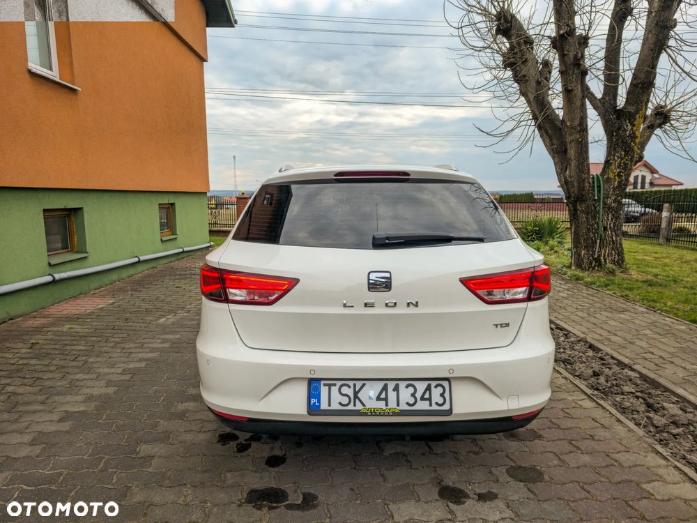 Seat Leon 1.6 TDI Style S&S DSG - 10
