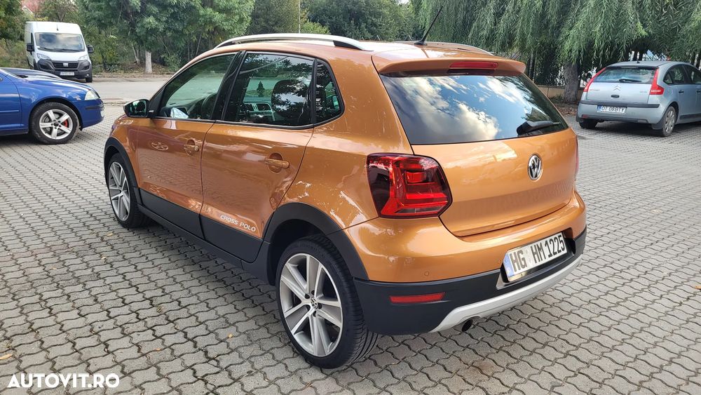 Volkswagen Polo 1.2 TSI (Blue Motion Technology) Cross - 4