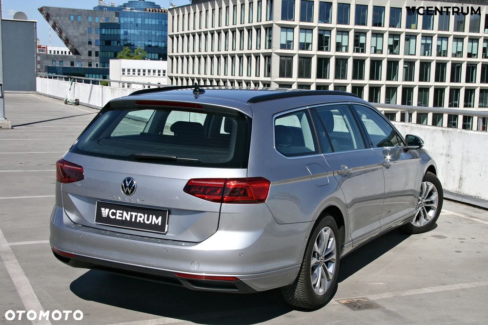 Volkswagen Passat Variant 2.0 TSI Business DSG - 8