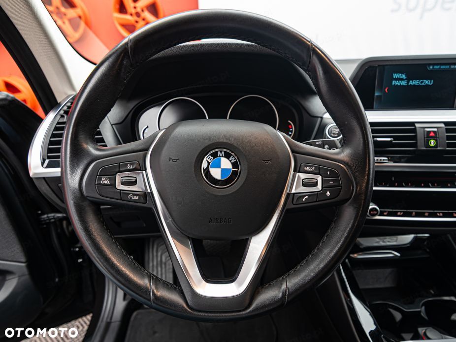 BMW X3 xDrive20i Advantage - 13