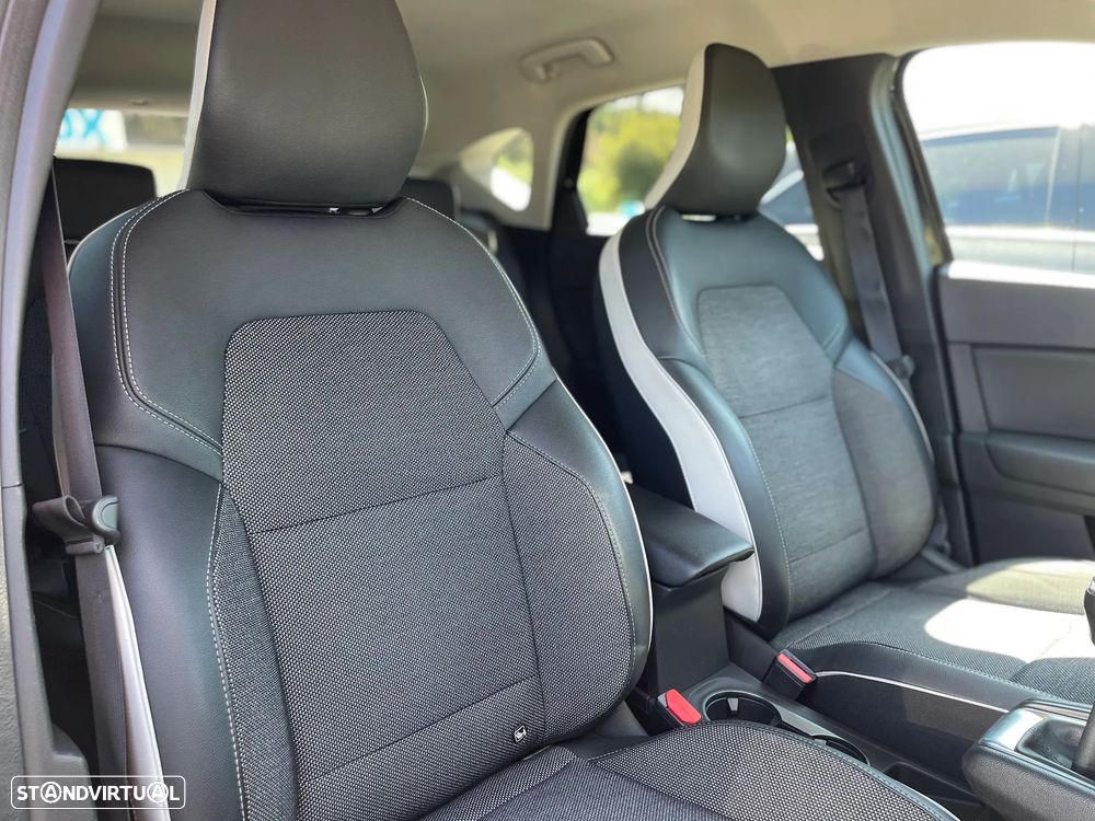 Renault Captur 1.0 TCe Exclusive - 12