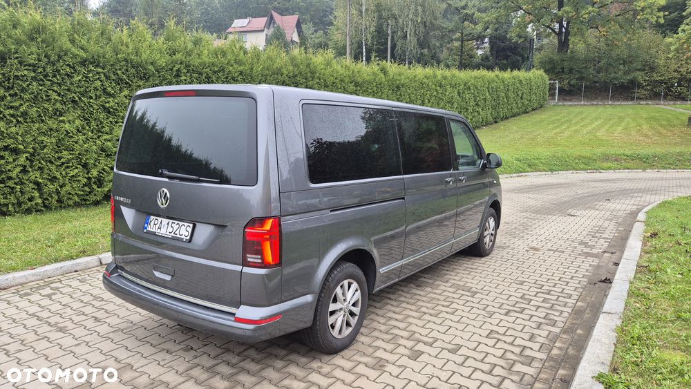 Volkswagen Caravelle - 9
