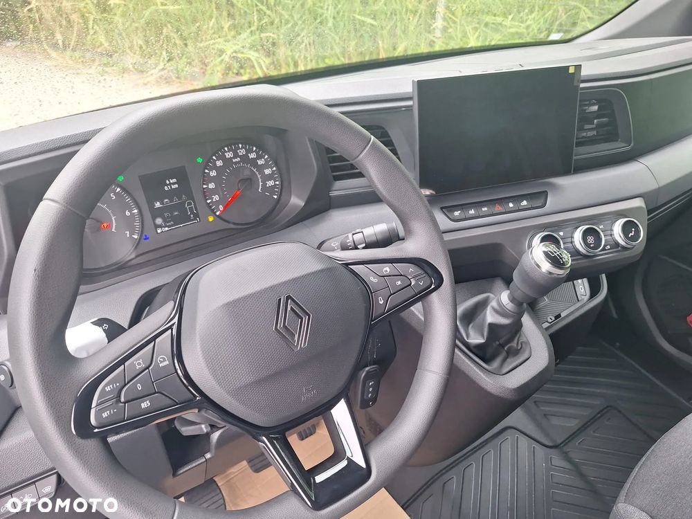 Renault Master - 25