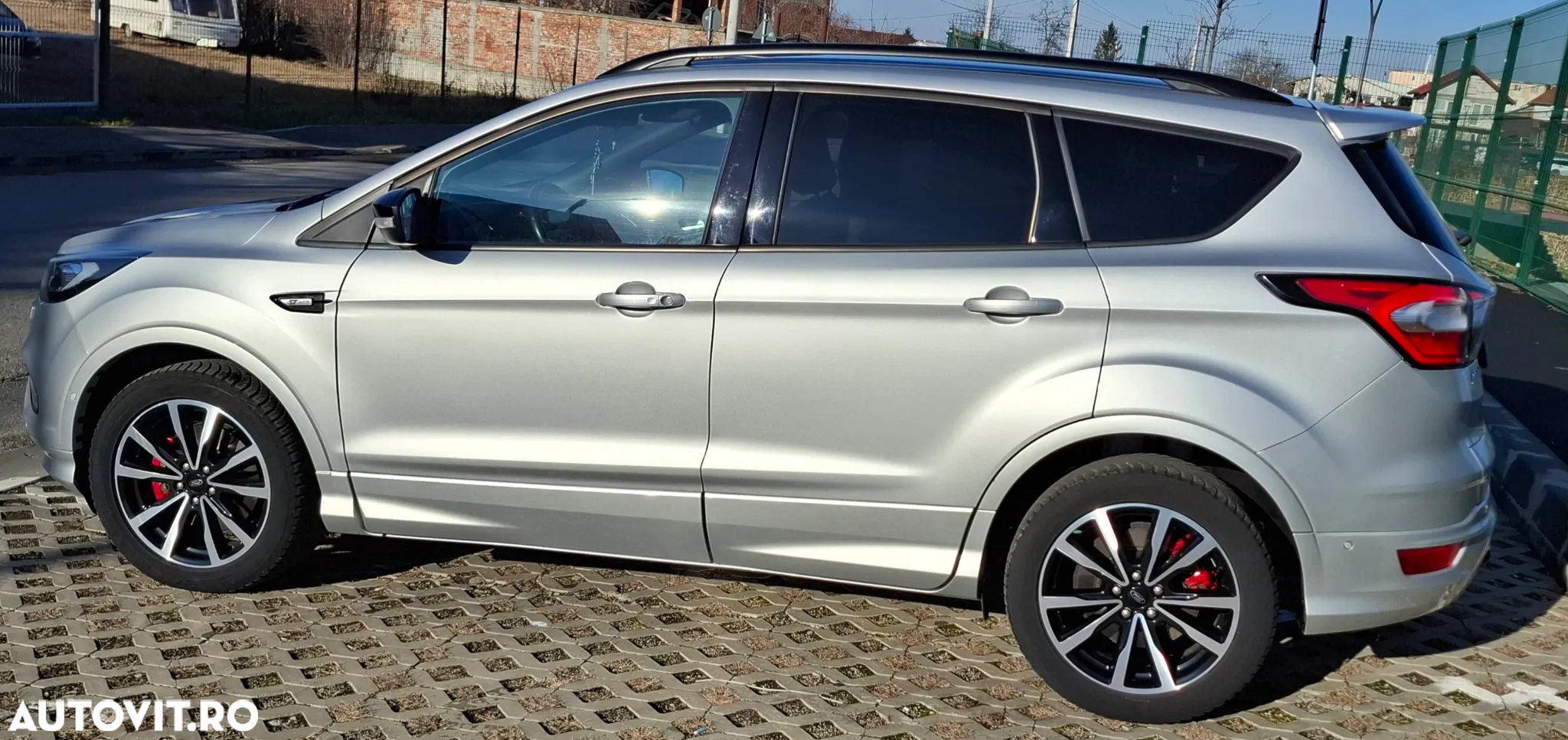 Ford Kuga 1.5 EcoBoost 2WD Trend - 3