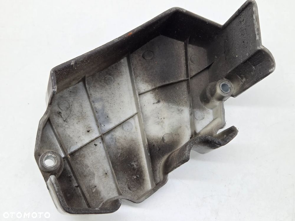 SUZUKI GW 250 INAZUMA OSŁONA ZĘBATKI - 7