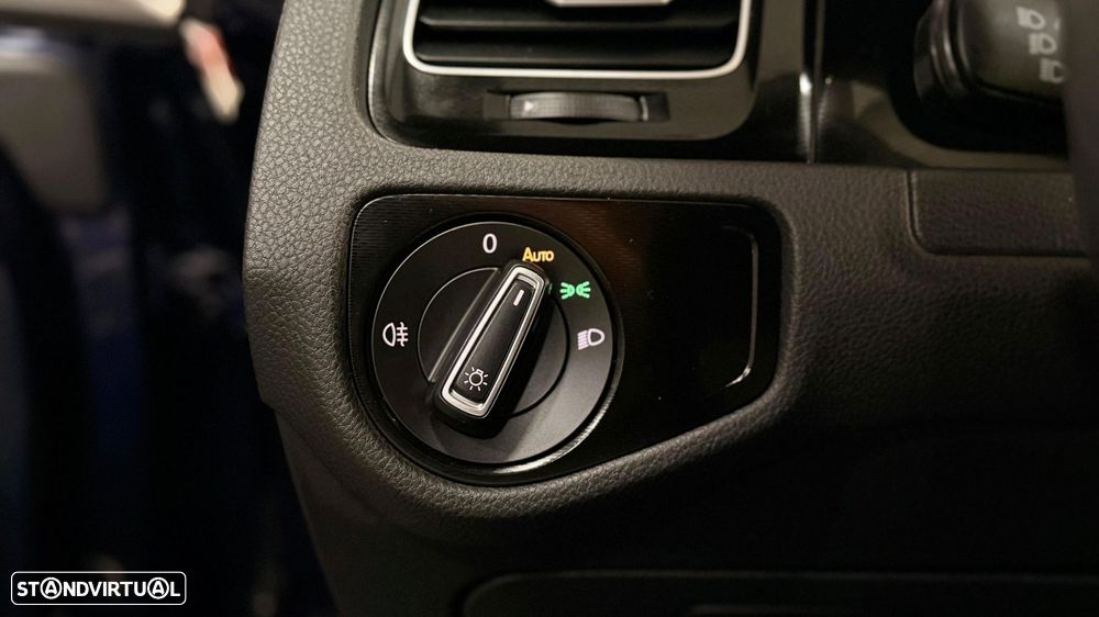 VW Golf 2.0 TDI GTD - 32