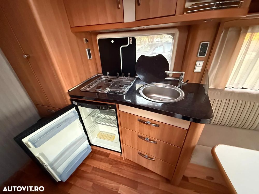 Hymer-Eriba Nova - 12