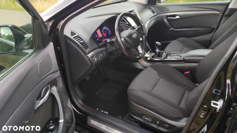 Hyundai i40 Kombi blue 1.7 CRDi Premium - 20