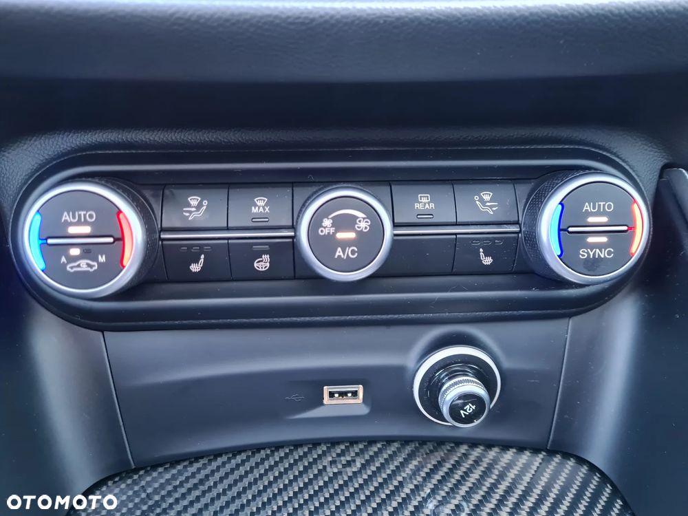 Alfa Romeo Stelvio 2.9 V6 Bi-Turbo Quadrifoglio Q4 - 27