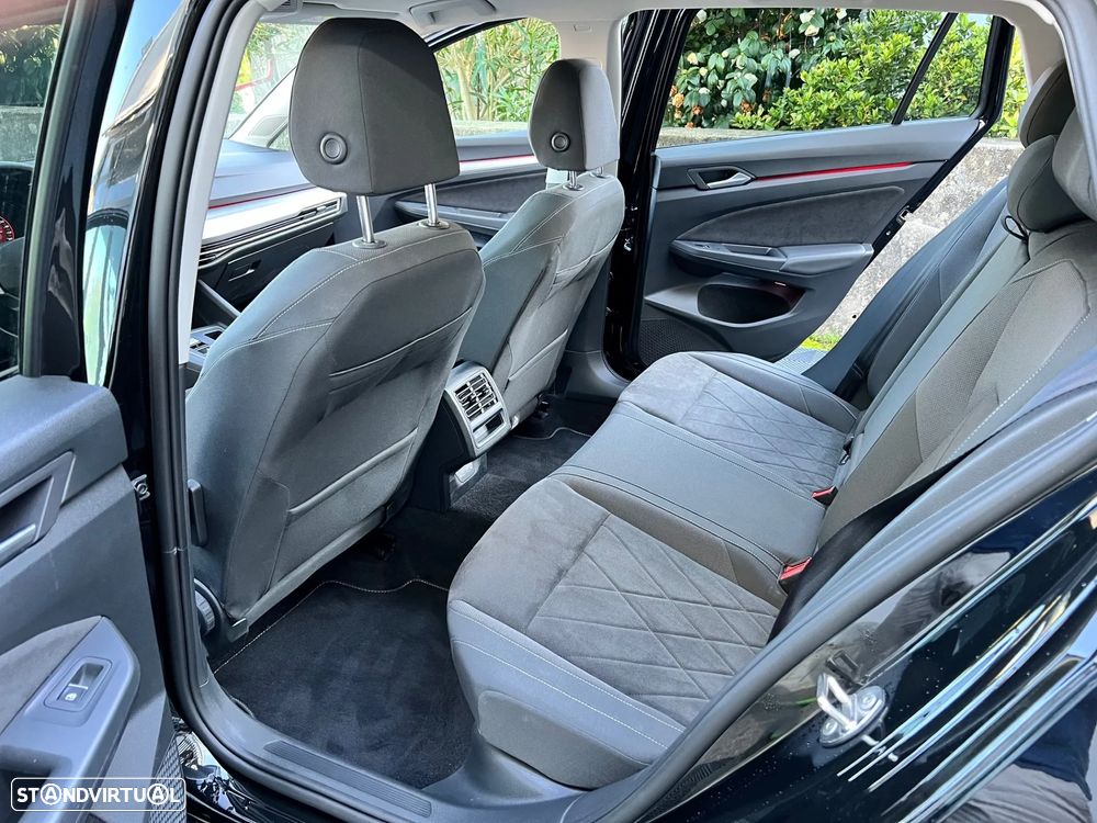 VW Golf 1.0 eTSI OPF DSG United - 12