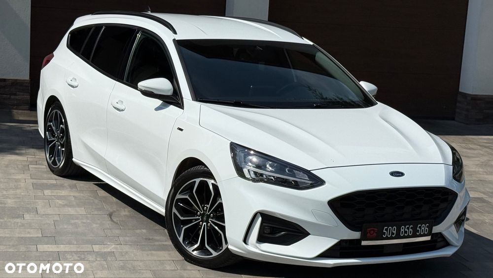 Ford Focus 1.5 EcoBlue Start-Stopp-System ST-LINE DESIGN - 27