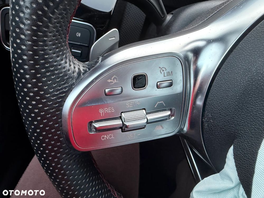 Mercedes-Benz CLA AMG 35 4-Matic 7G-DCT - 16