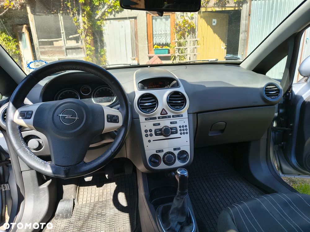 Opel Corsa - 3