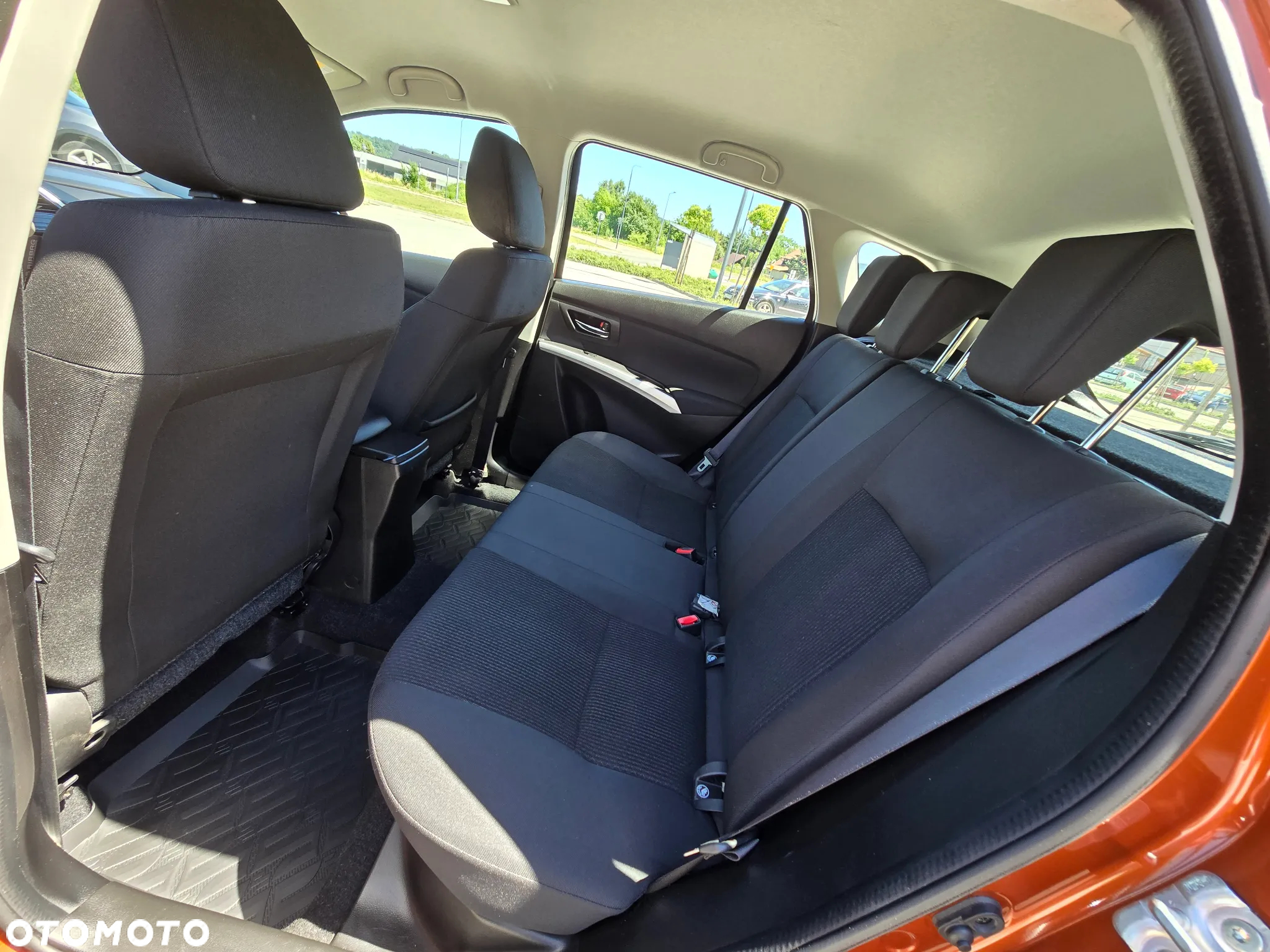 Suzuki SX4 S-Cross - 12