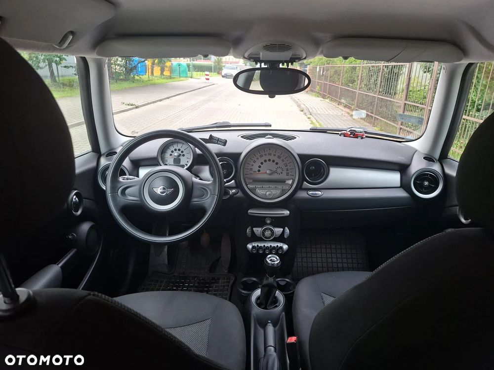 MINI ONE Standard - 18