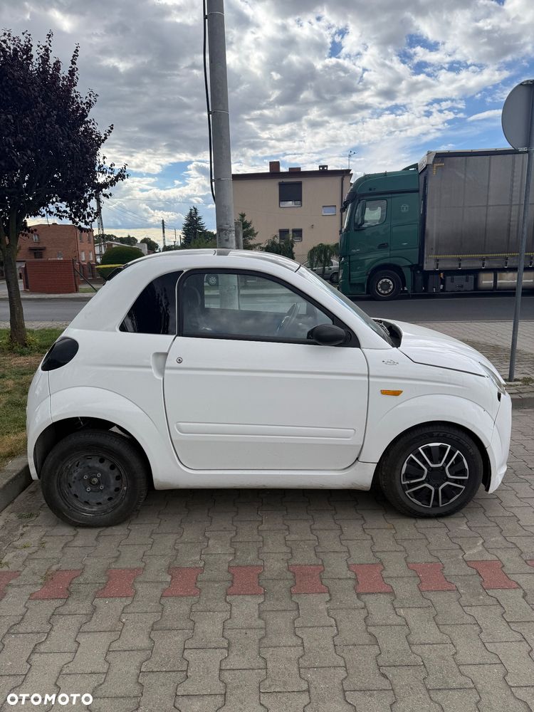 Microcar DUE - 7