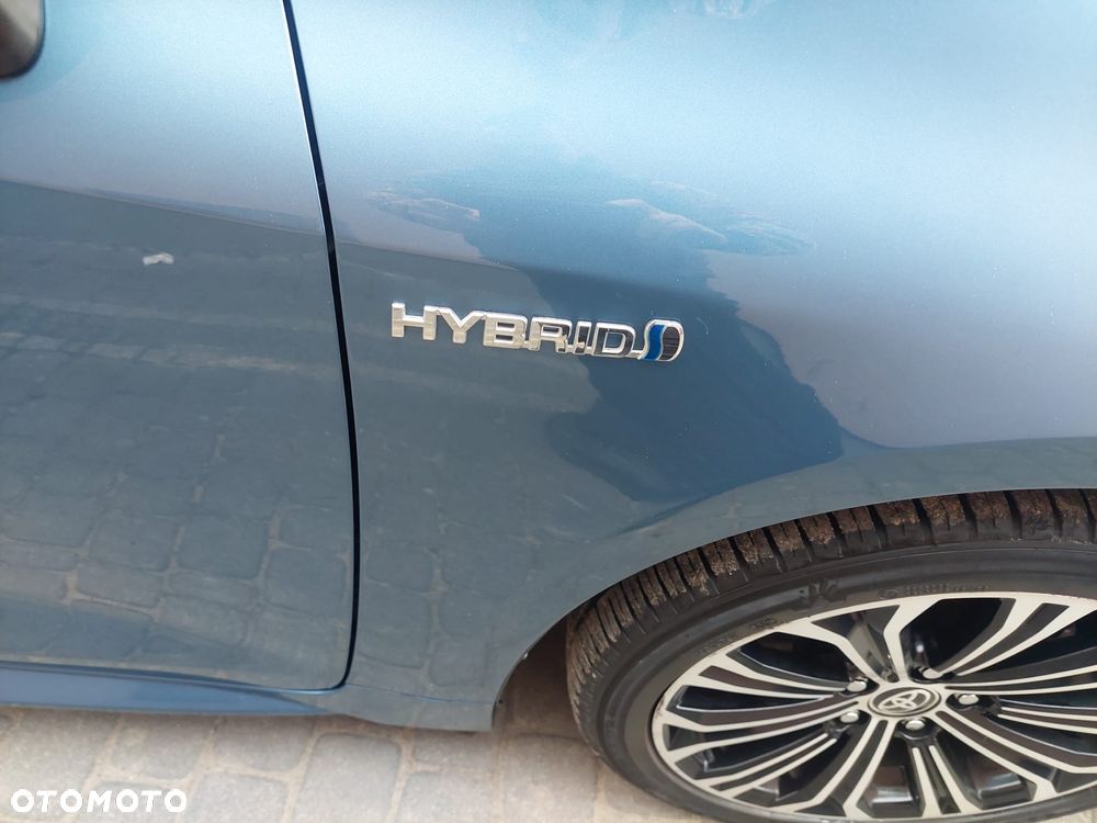 Toyota Corolla 1.8 Hybrid Executive - 17