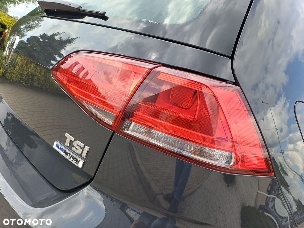 Volkswagen Golf - 11