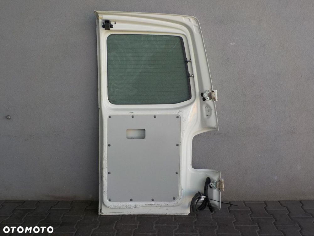 VW T5 T6 DRZWI SKRZYDEŁKOWE TYŁ TYLNE LEWE SZYBA - 4