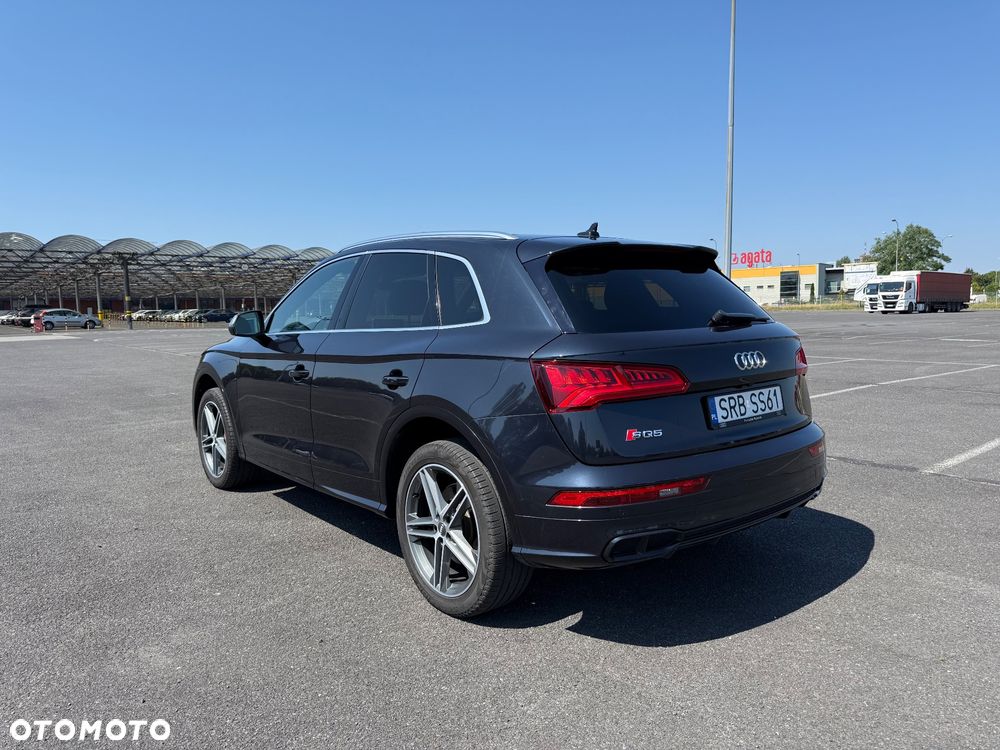 Audi SQ5 - 6