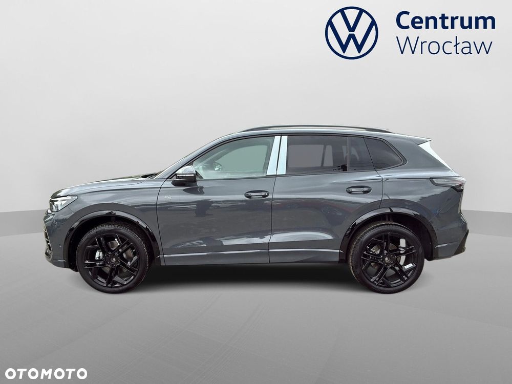 Volkswagen Tiguan - 12
