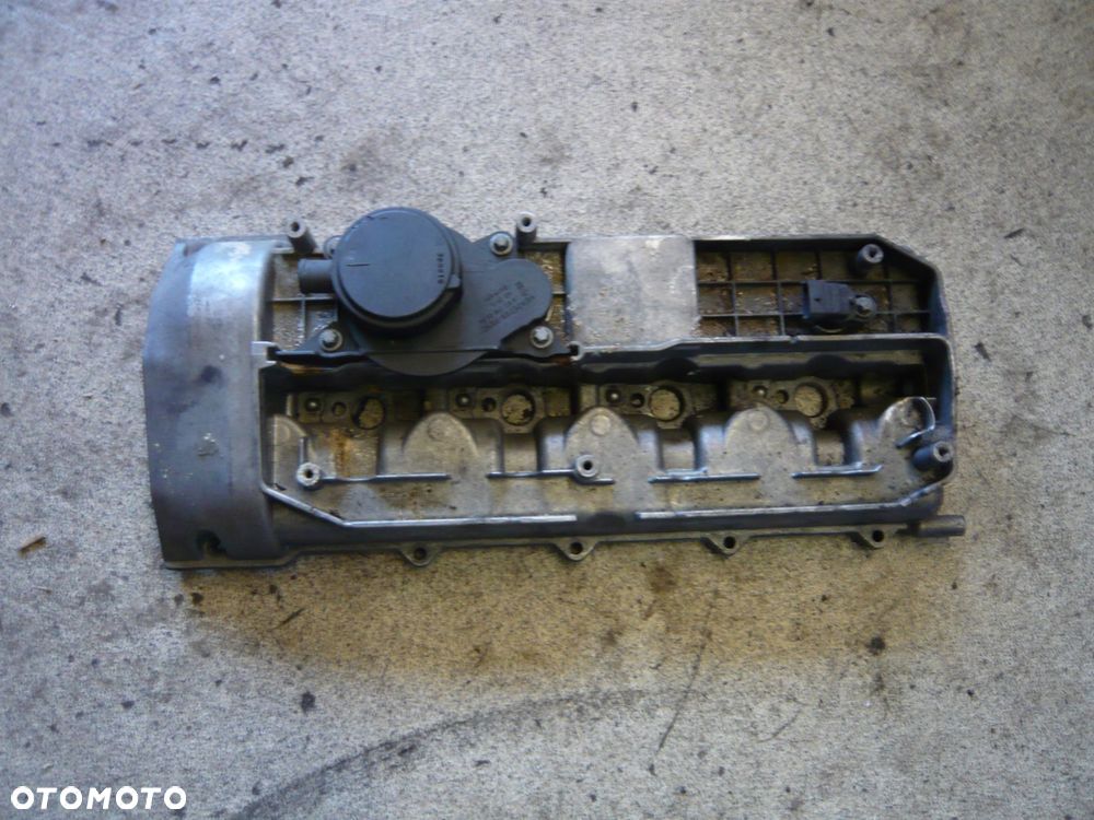 pokrywa zaworów a6460161405 mercedes-benz w639 - 1