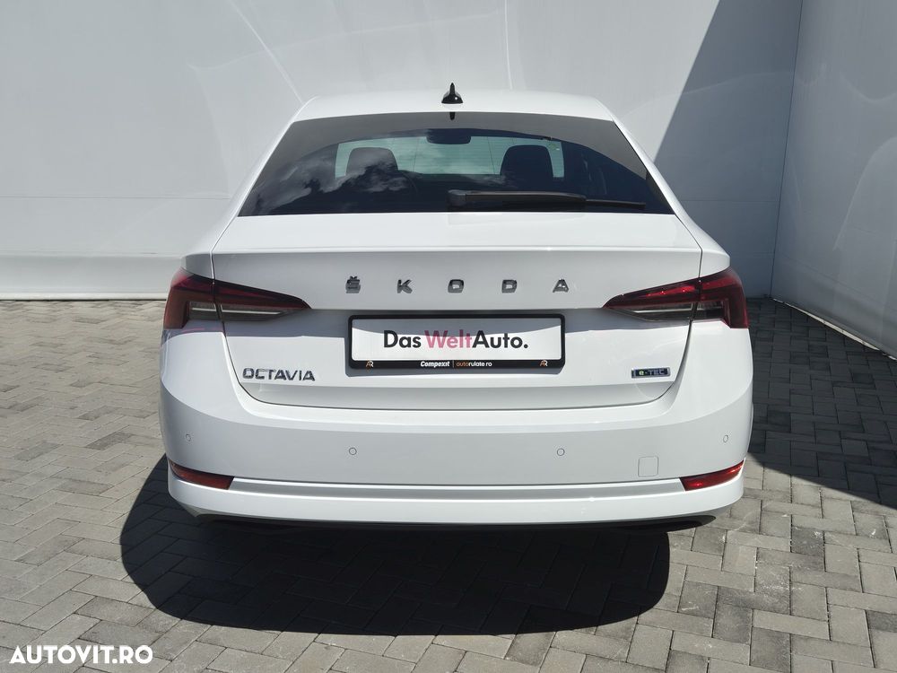 Skoda Octavia - 4