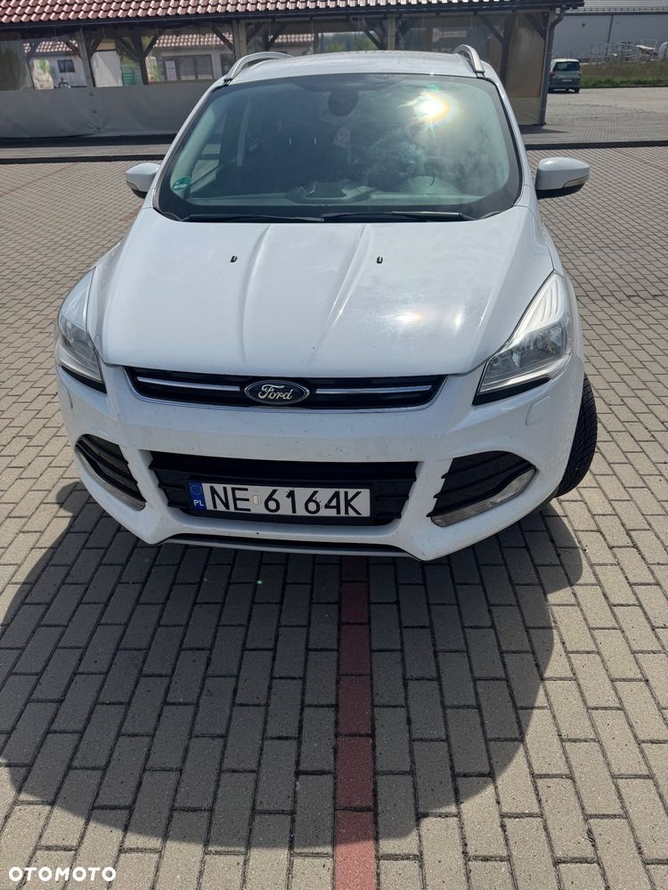 Ford Kuga 2.0 TDCi 2x4 Titanium - 18