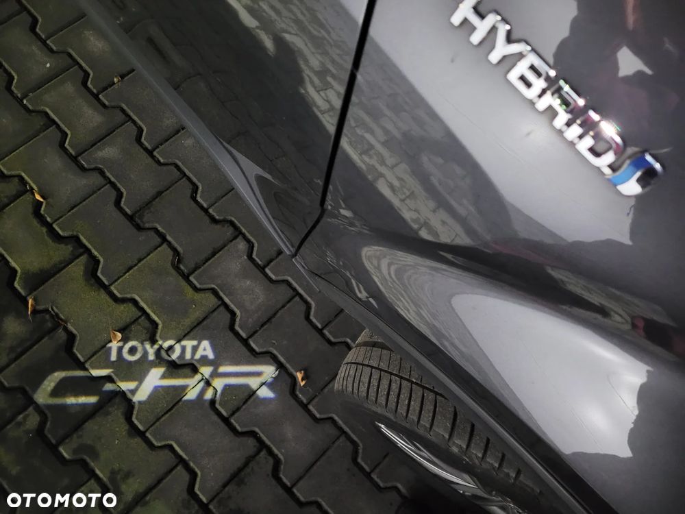 Toyota C-HR - 14