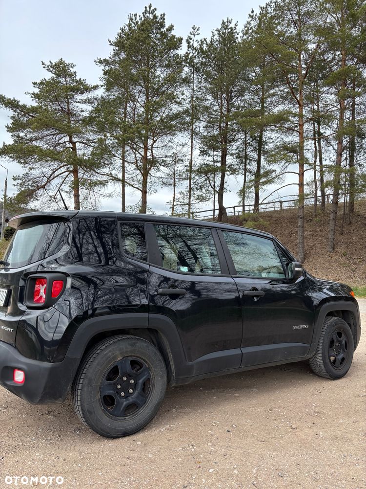 Jeep Renegade 1.6 E-TorQ Sport FWD - 4