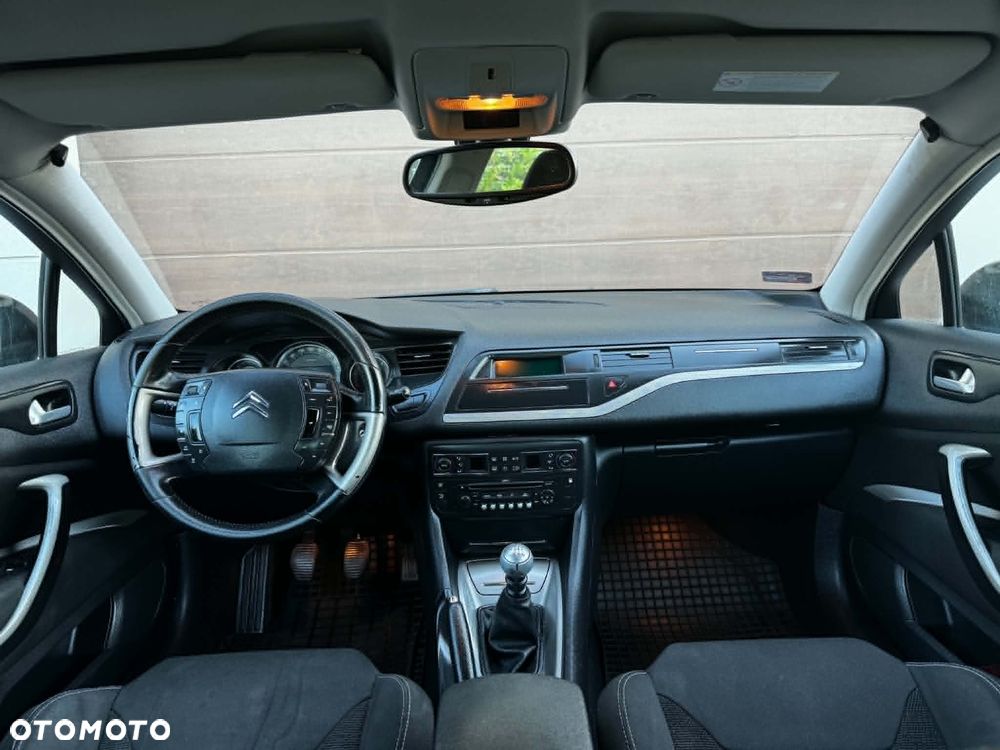 Citroën C5 2.0 HDi Confort - 10