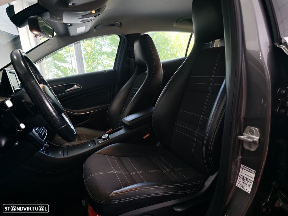 Mercedes-Benz GLA 200 (CDI) d 7G-DCT Urban - 32