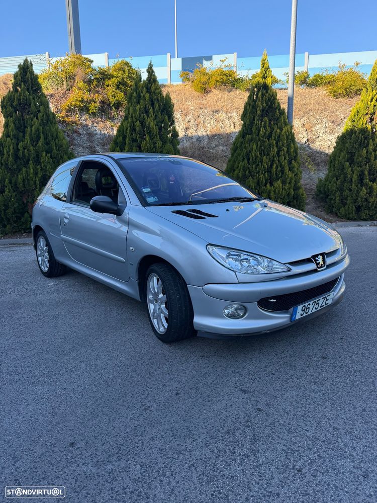 Peugeot 206 - 3