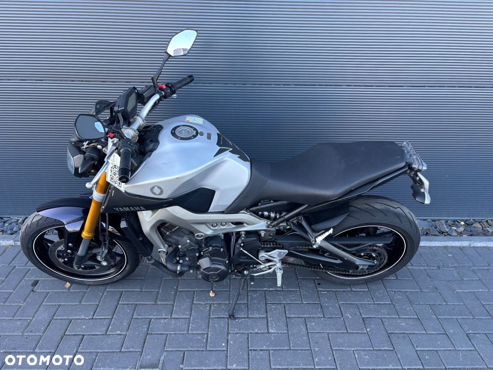 Yamaha MT - 2