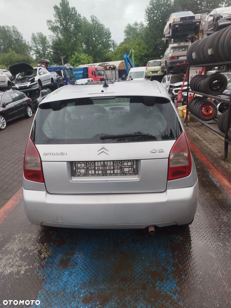 Citroen  C2  na części. - 10
