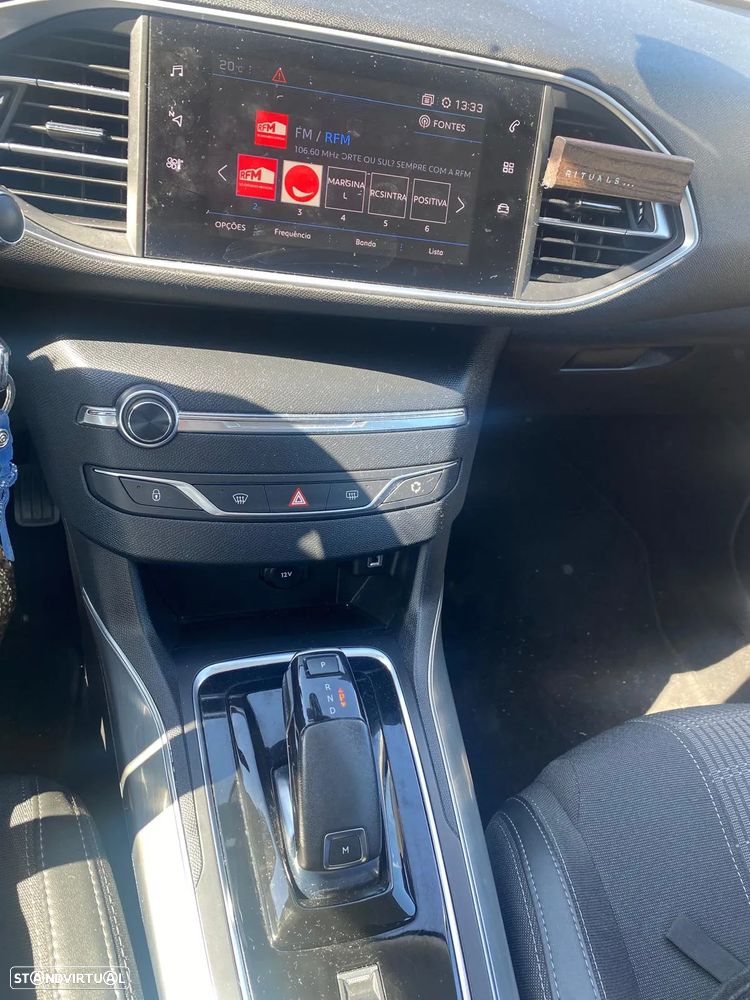 Peugeot 308 SW 1.5 BlueHDi GT Line EAT8 - 3